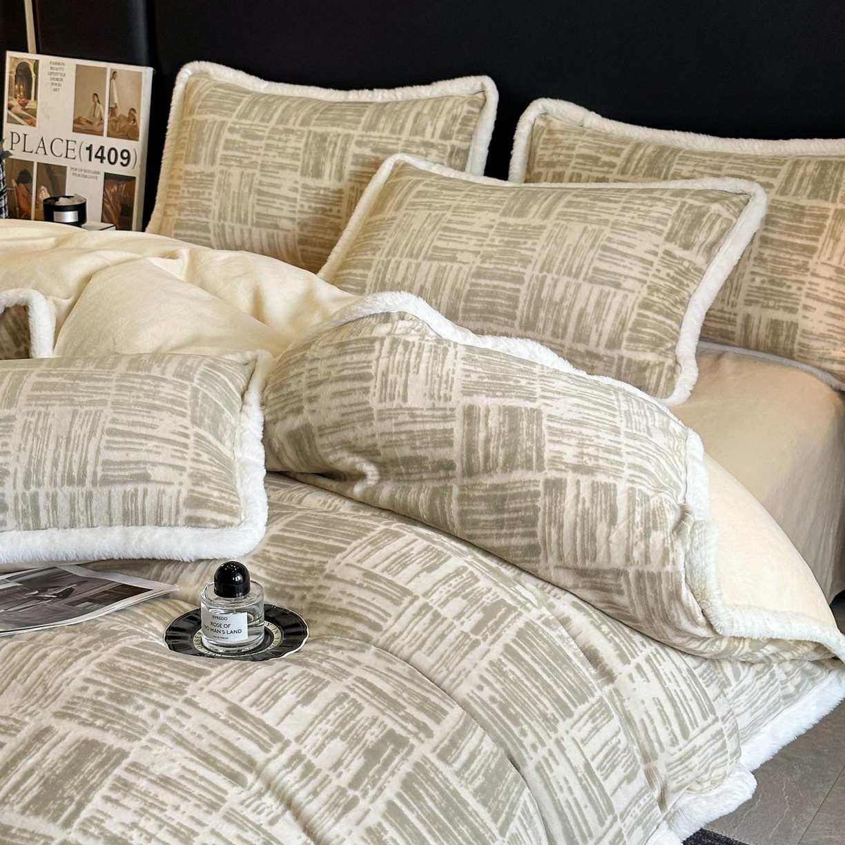 91家纺网 家纺一手货源 找家纺 涵宸家纺 2025新款雕花牛奶绒四件套 怡然居- 绿