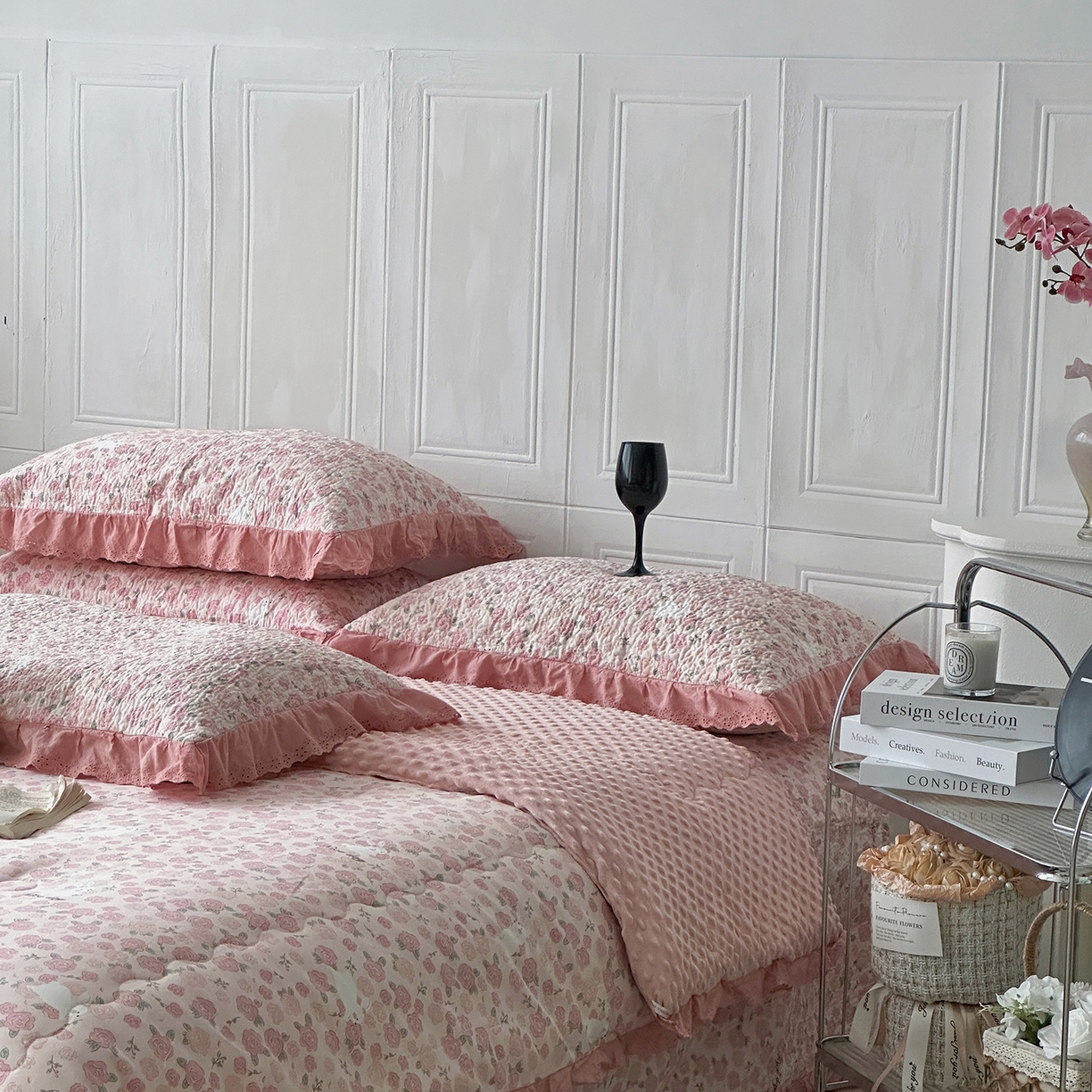 91家纺网 家纺一手货源 找家纺 佰织鑫家居 2025秋冬新品全棉法式床盖款豆豆被四件套 爱情故事