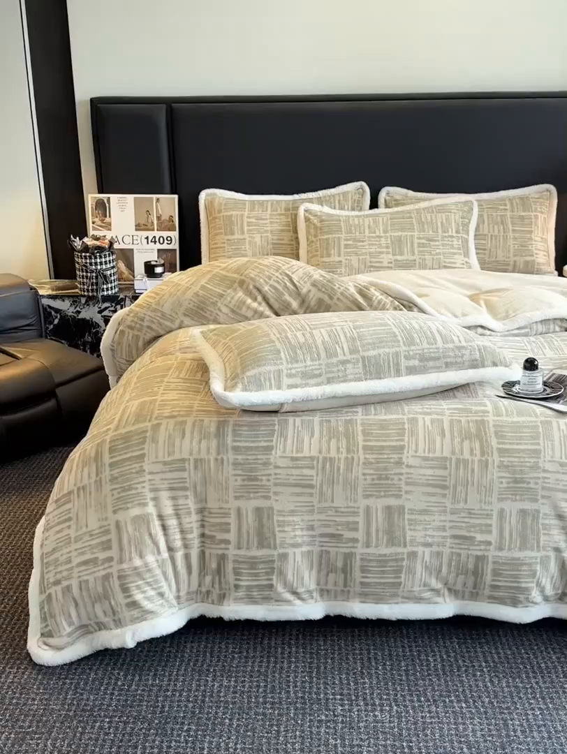 91家纺网 家纺一手货源 找家纺 涵宸家纺 2025新款雕花牛奶绒四件套 怡然居- 绿