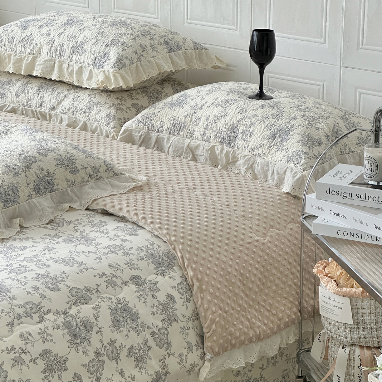 91家纺网 家纺一手货源 找家纺 佰织鑫家居 2025秋冬新品全棉法式床盖款豆豆被四件套 赫本