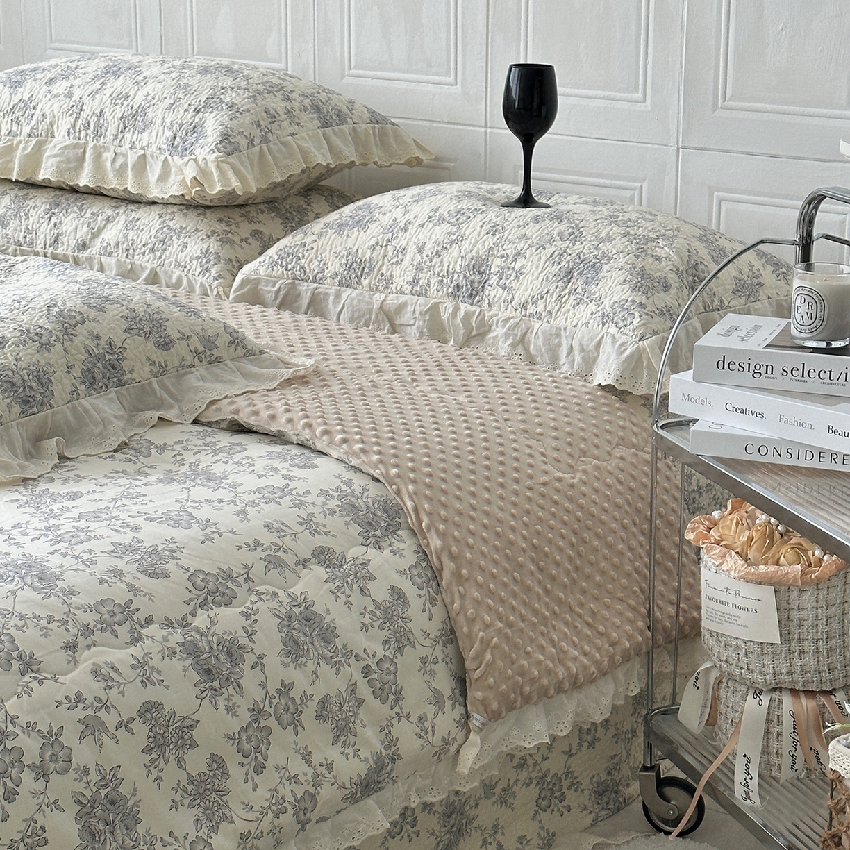 91家纺网 家纺一手货源 找家纺 佰织鑫家居 2025秋冬新品全棉法式床盖款豆豆被四件套 赫本