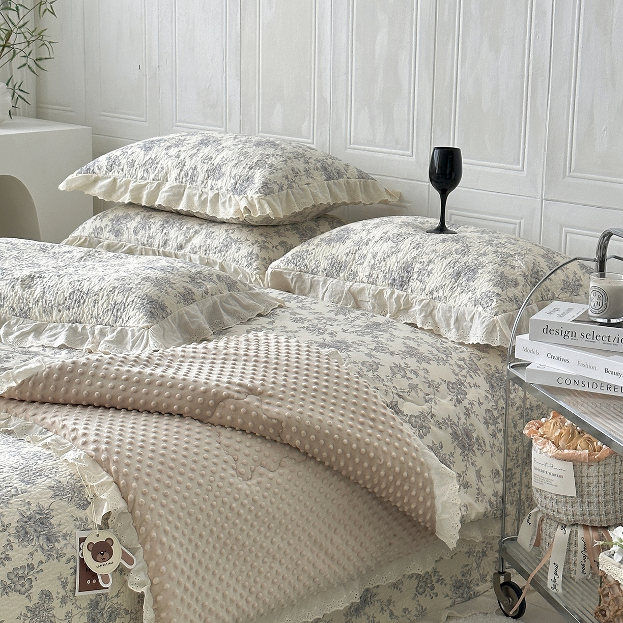 91家纺网 家纺一手货源 找家纺 佰织鑫家居 2025秋冬新品全棉法式床盖款豆豆被四件套 赫本