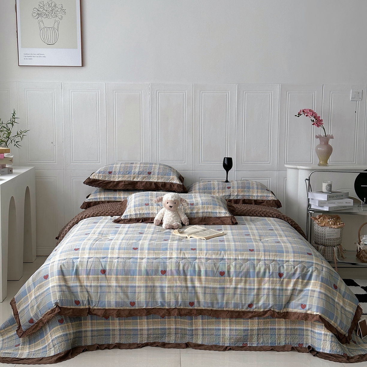 91家纺网 家纺一手货源 找家纺 佰织鑫家居 2025秋冬新品全棉法式床盖款豆豆被四件套 莱恩