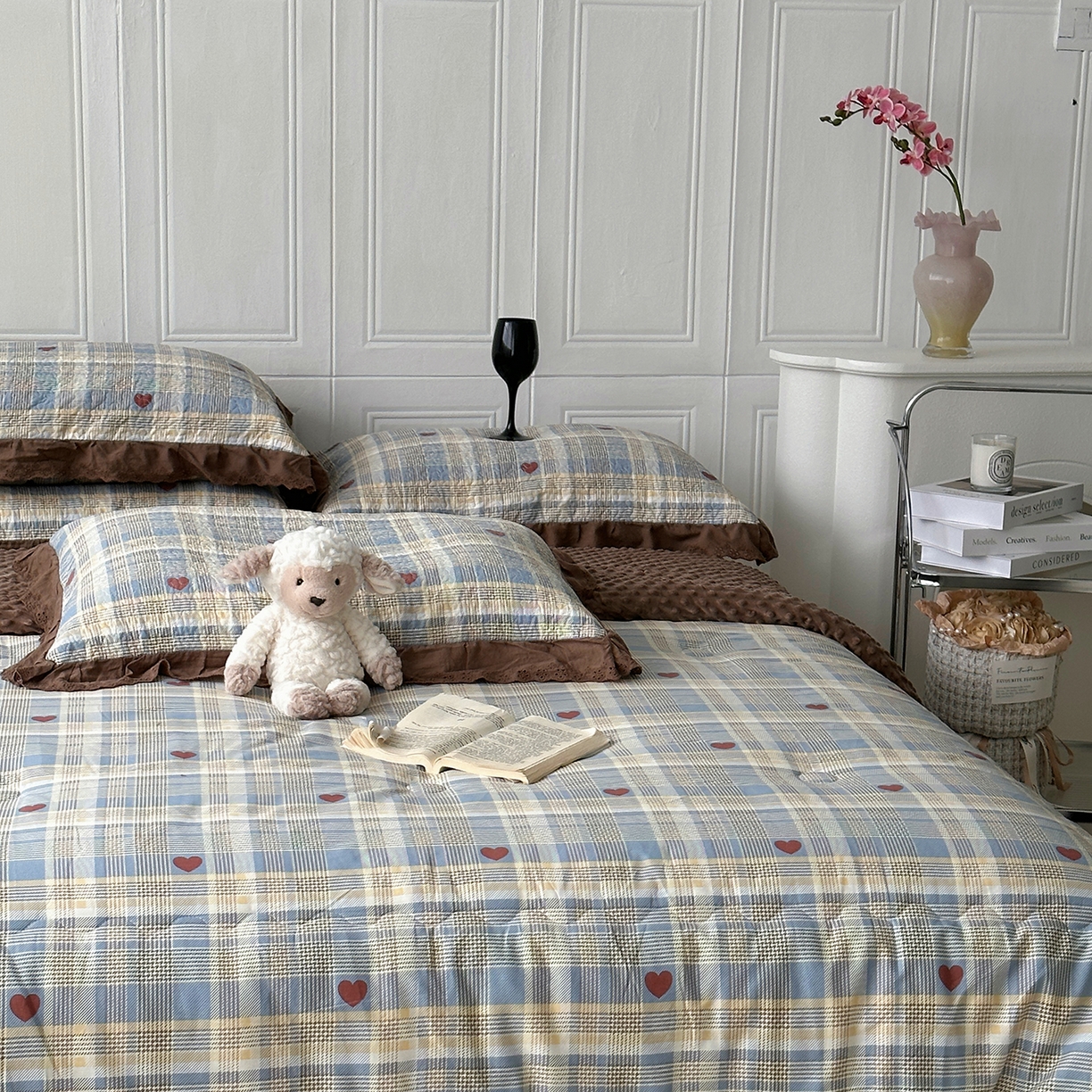 91家纺网 家纺一手货源 找家纺 佰织鑫家居 2025秋冬新品全棉法式床盖款豆豆被四件套 莱恩