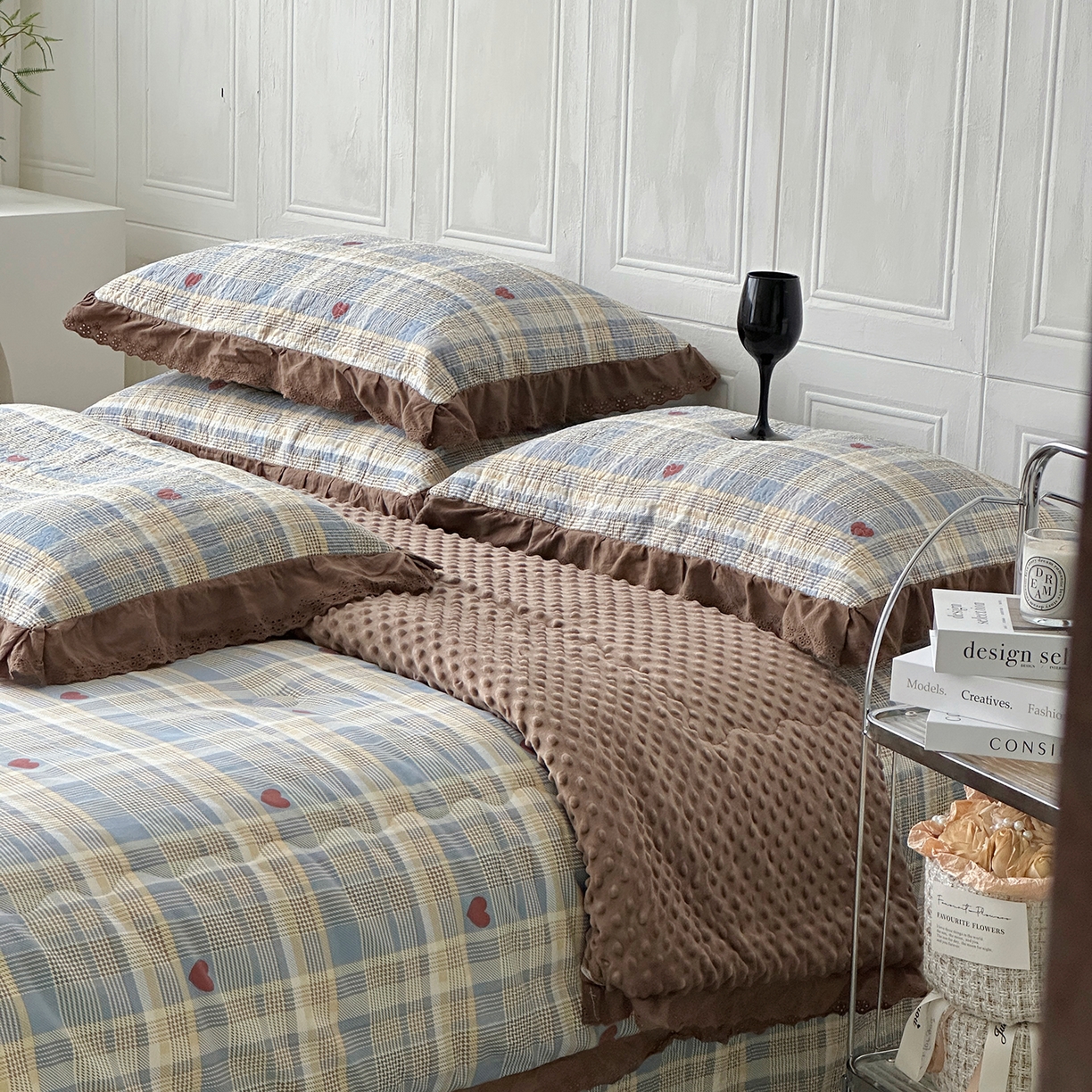 91家纺网 家纺一手货源 找家纺 佰织鑫家居 2025秋冬新品全棉法式床盖款豆豆被四件套 莱恩