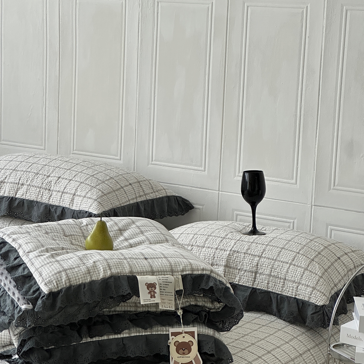 91家纺网 家纺一手货源 找家纺 佰织鑫家居 2025秋冬新品全棉法式床盖款豆豆被四件套 蓝格