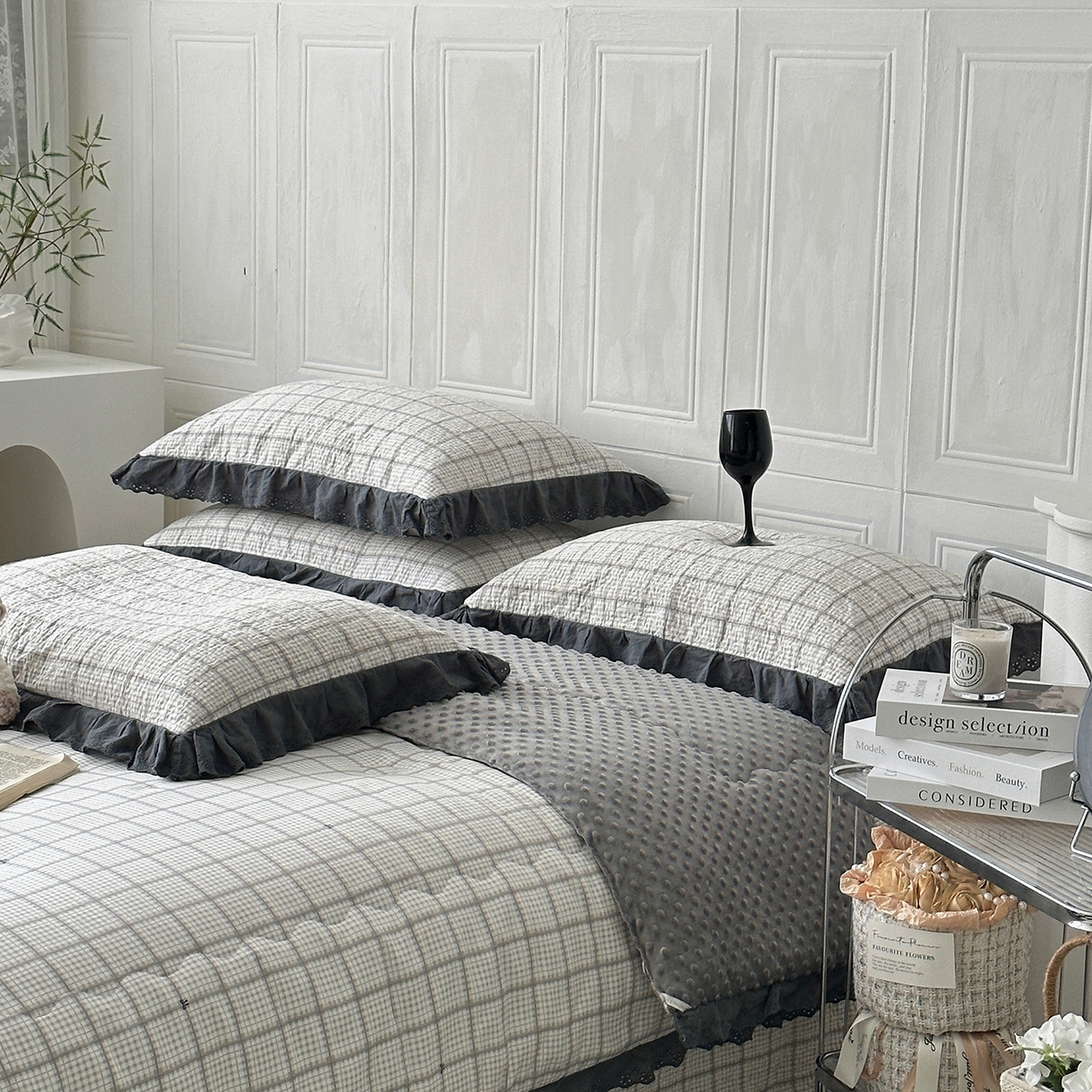 91家纺网 家纺一手货源 找家纺 佰织鑫家居 2025秋冬新品全棉法式床盖款豆豆被四件套 蓝格