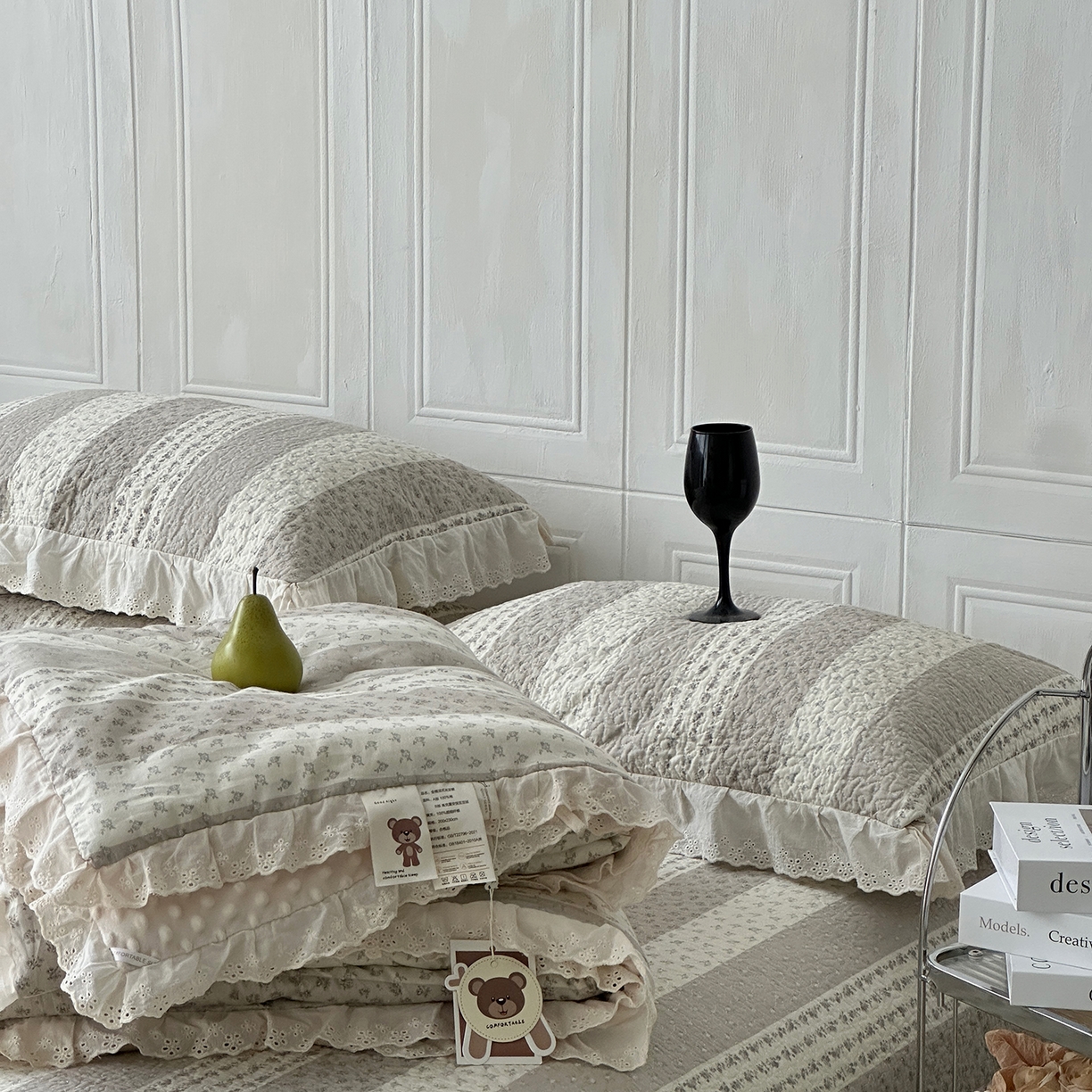 91家纺网 家纺一手货源 找家纺 佰织鑫家居 2025秋冬新品全棉法式床盖款豆豆被四件套 思念