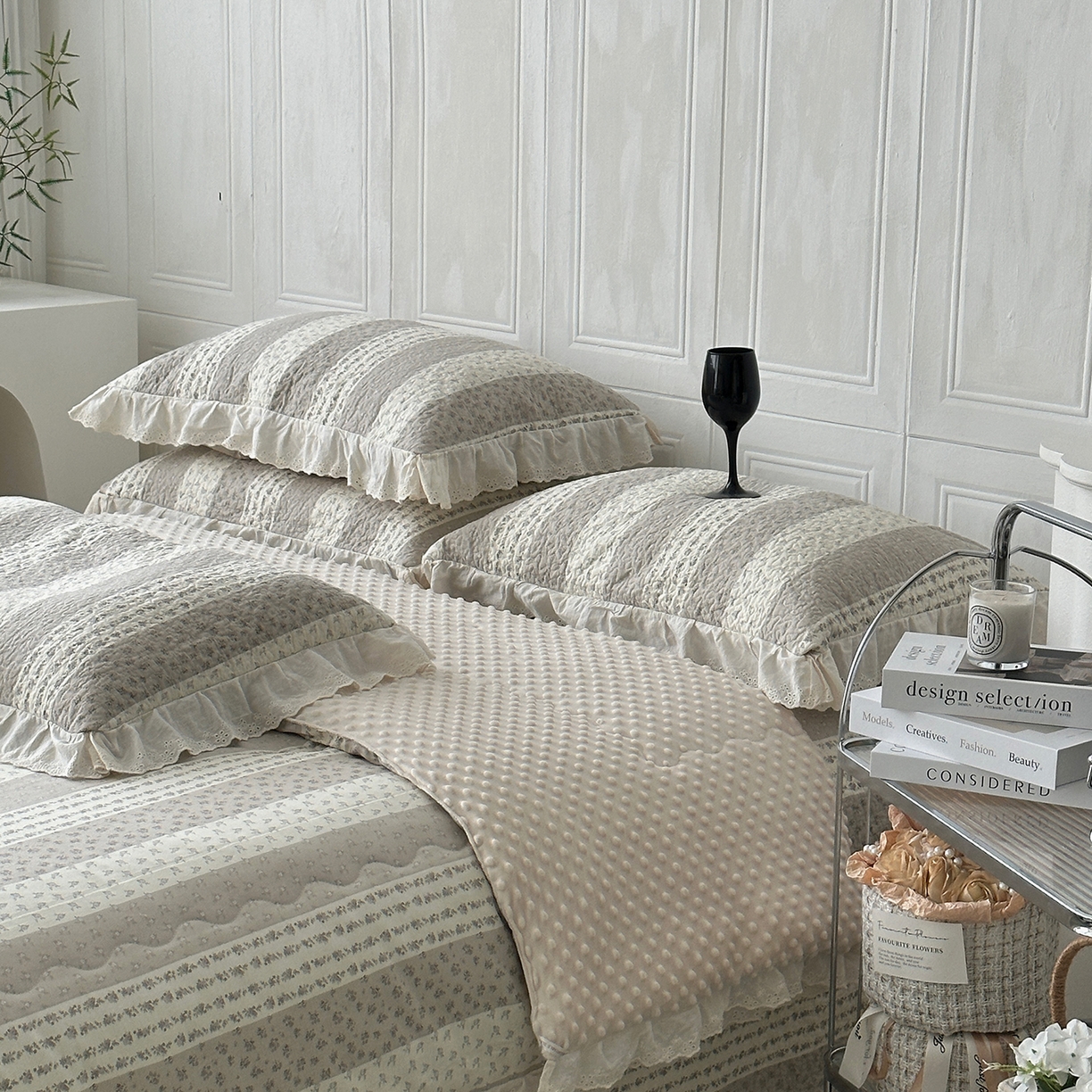 91家纺网 家纺一手货源 找家纺 佰织鑫家居 2025秋冬新品全棉法式床盖款豆豆被四件套 思念