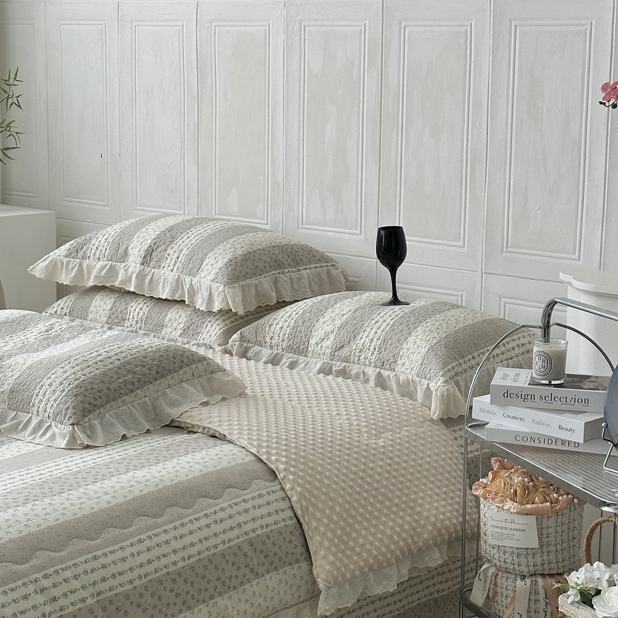 91家纺网 家纺一手货源 找家纺 佰织鑫家居 2025秋冬新品全棉法式床盖款豆豆被四件套 思念