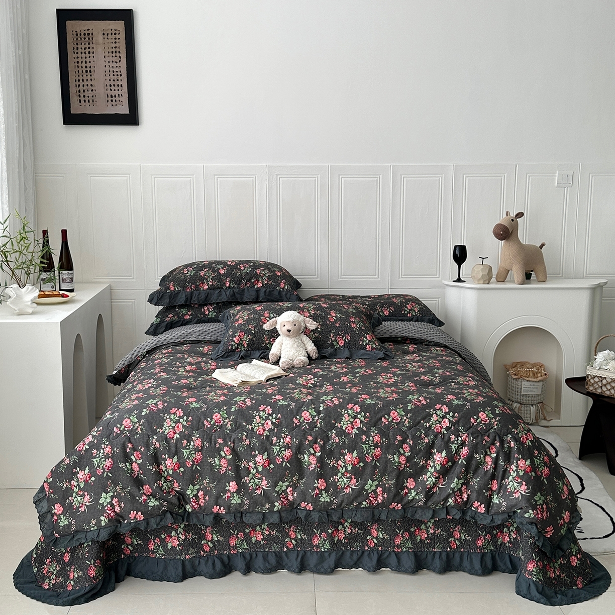 91家纺网 家纺一手货源 找家纺 佰织鑫家居 2025秋冬新品全棉法式床盖款豆豆被四件套 小美