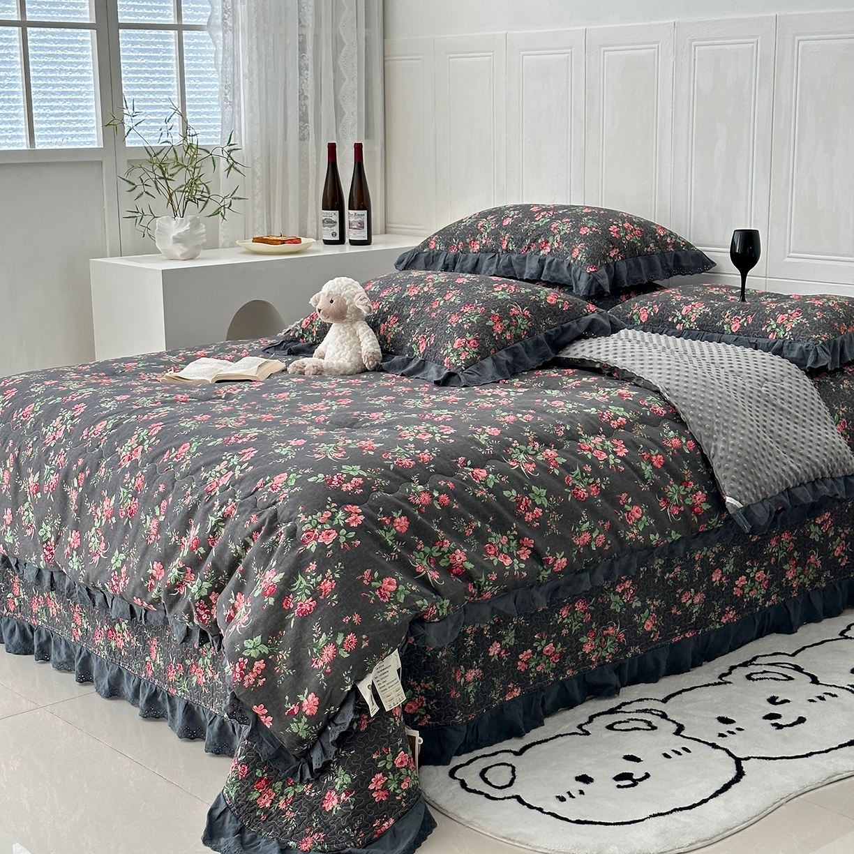 91家纺网 家纺一手货源 找家纺 佰织鑫家居 2025秋冬新品全棉法式床盖款豆豆被四件套 小美