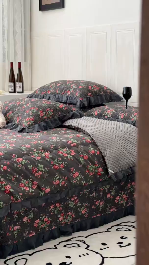 91家纺网 家纺一手货源 找家纺 佰织鑫家居 2025秋冬新品全棉法式床盖款豆豆被四件套 小美