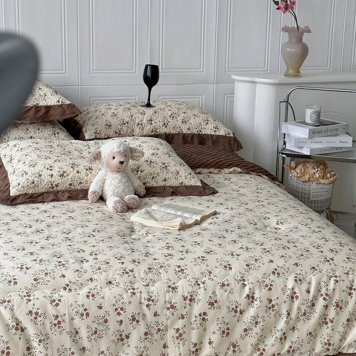 91家纺网 家纺一手货源 找家纺 佰织鑫家居 2025秋冬新品全棉法式床盖款豆豆被四件套 月桂