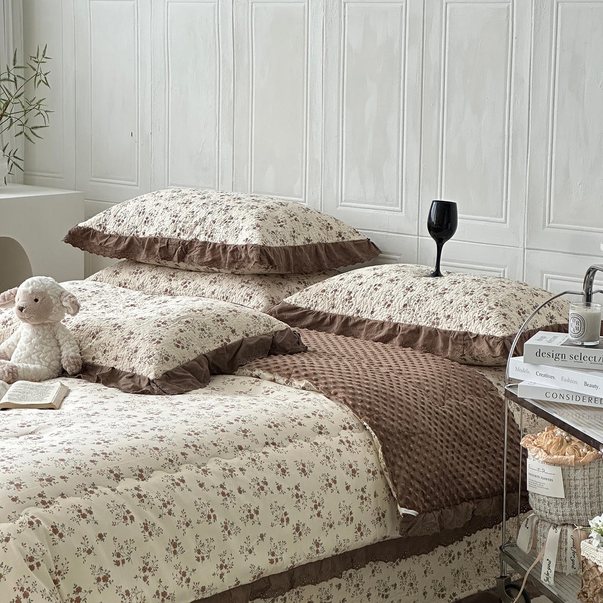 91家纺网 家纺一手货源 找家纺 佰织鑫家居 2025秋冬新品全棉法式床盖款豆豆被四件套 月桂