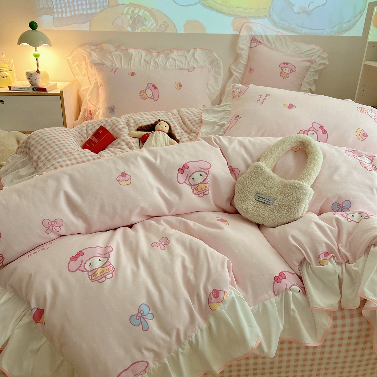 91家纺网 家纺一手货源 找家纺 （总）桃心家居 2025新款A类韩版花边撞色云柔水洗棉加厚牛奶绒少女猫咪棉绒四件套系列