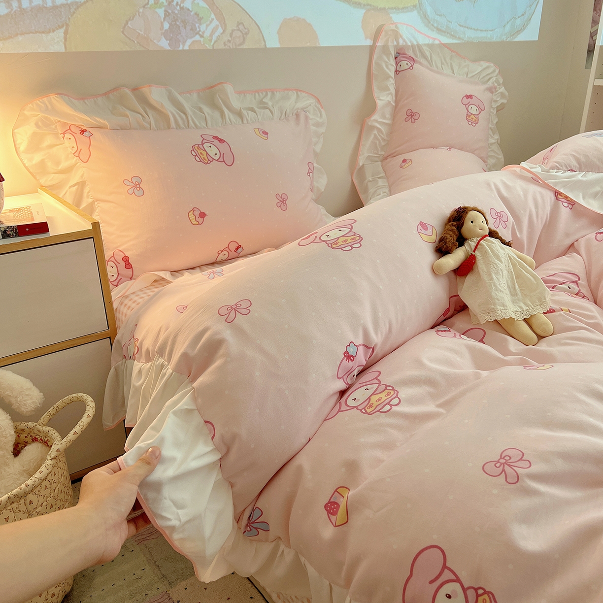 91家纺网 家纺一手货源 找家纺 （总）桃心家居 2025新款A类韩版花边撞色云柔水洗棉加厚牛奶绒少女猫咪棉绒四件套系列