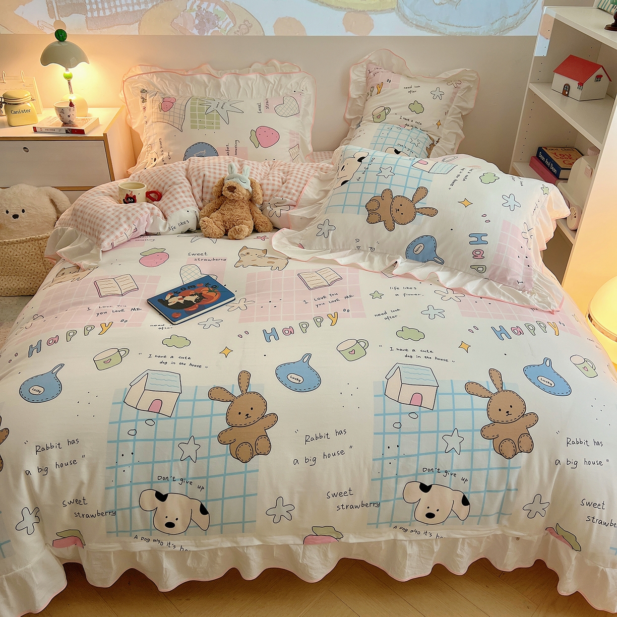 91家纺网 家纺一手货源 找家纺 桃心家居 2025新款A类韩版花边撞色云柔水洗棉加厚牛奶绒少女猫咪棉绒四件套系列 绒花边-少女卡哇伊