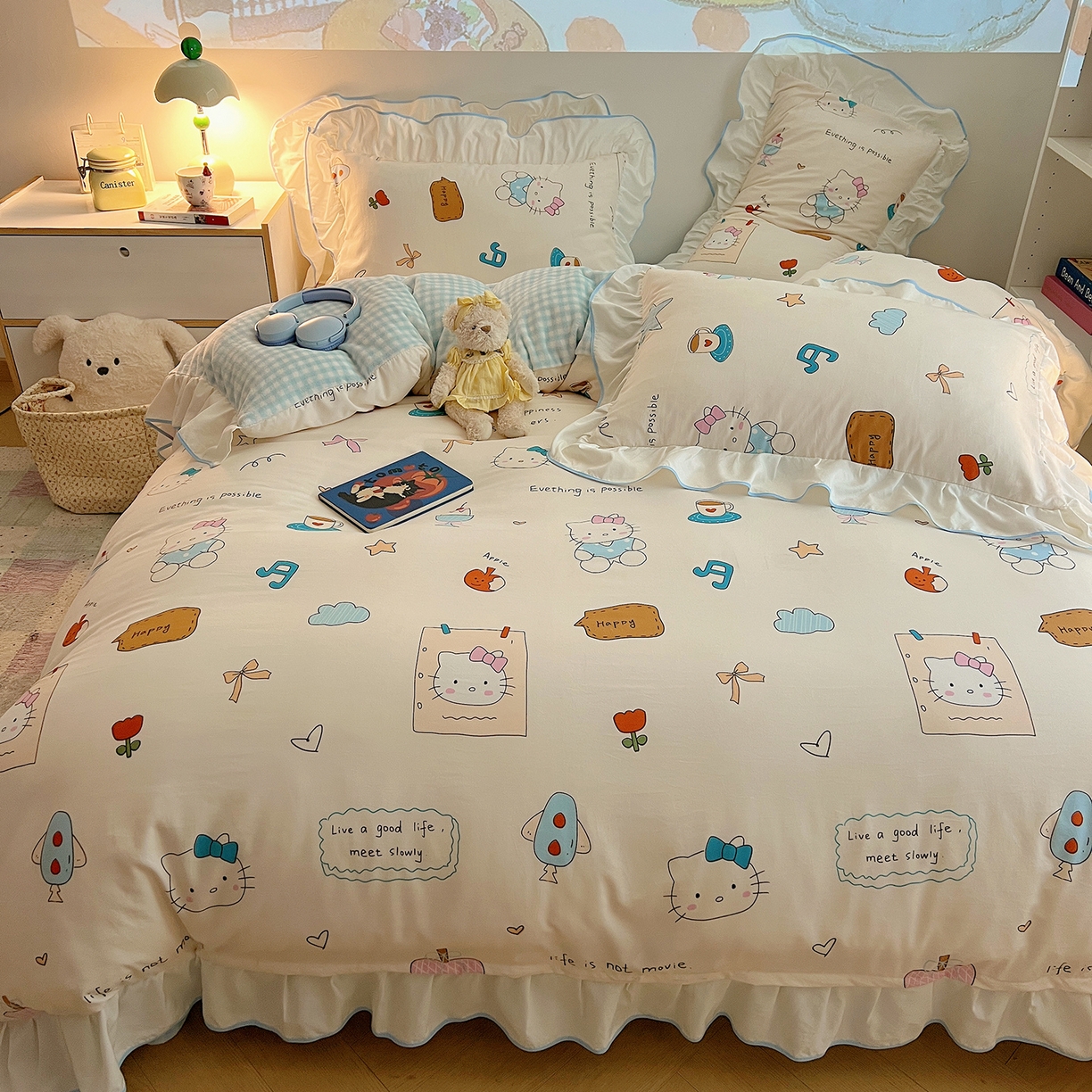 91家纺网 家纺一手货源 找家纺 桃心家居 2025新款A类韩版花边撞色云柔水洗棉加厚牛奶绒少女猫咪棉绒四件套系列 绒花边-猫咪时光