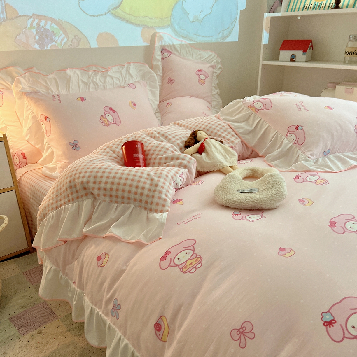 91家纺网 家纺一手货源 找家纺 （总）桃心家居 2025新款A类韩版花边撞色云柔水洗棉加厚牛奶绒少女猫咪棉绒四件套系列