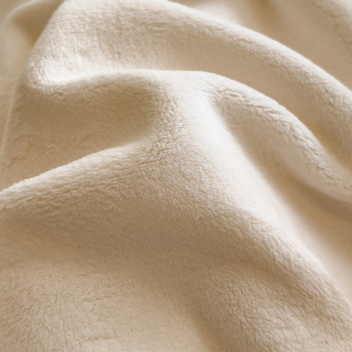 91家纺网 家纺一手货源 找家纺 悦织语 2025新款加厚200克高克重毛巾绣牛奶绒四件套 可爱布布-卡其