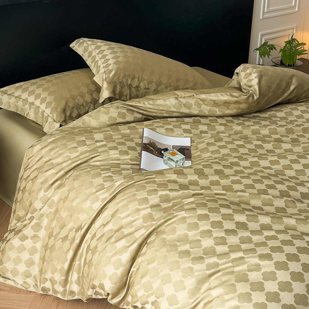 91家纺网 家纺一手货源 找家纺 舒慕家纺 2025新款100支长绒棉提花四件套系列 蒂凡朵