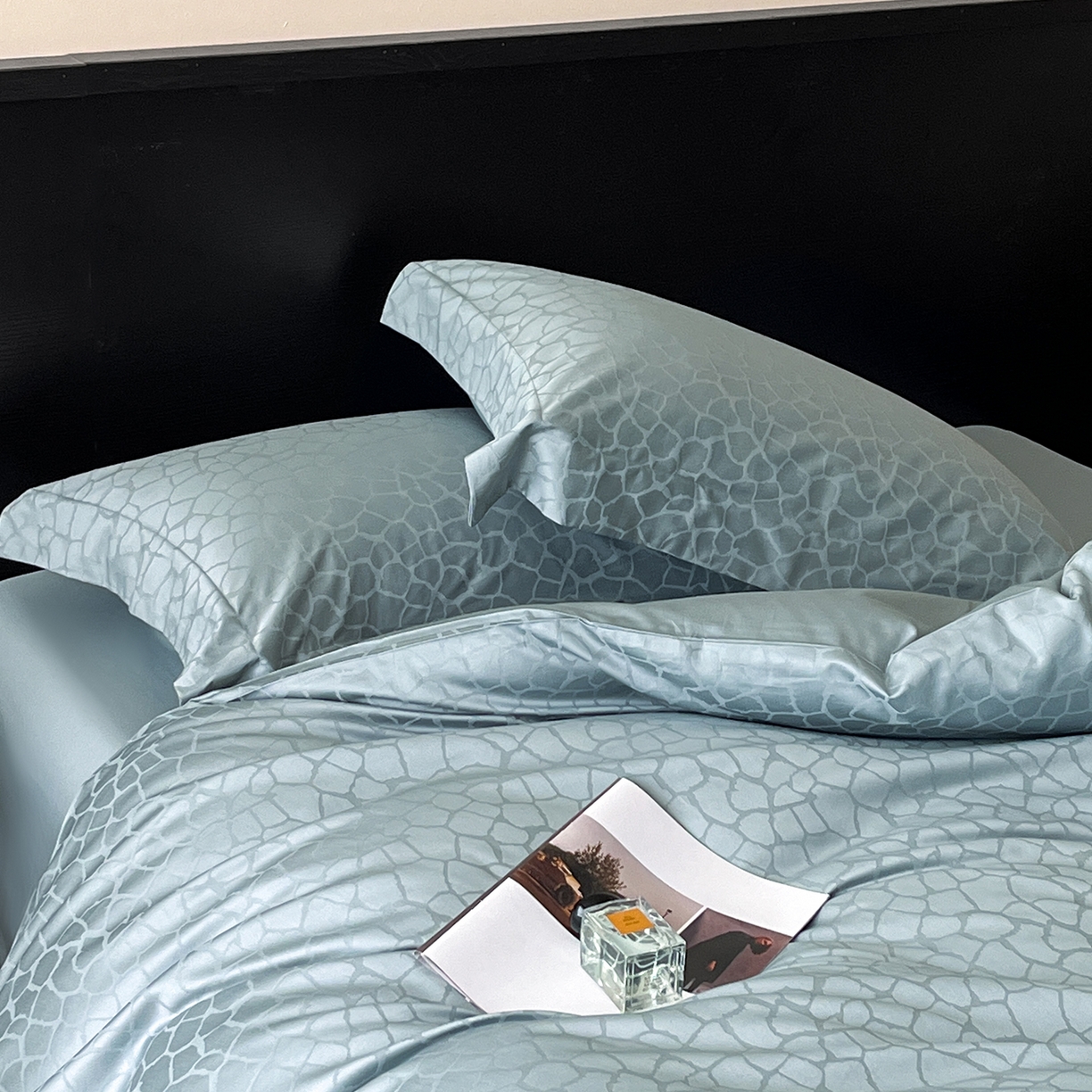 91家纺网 家纺一手货源 找家纺 舒慕家纺 2025新款100支长绒棉提花四件套系列 赫罗