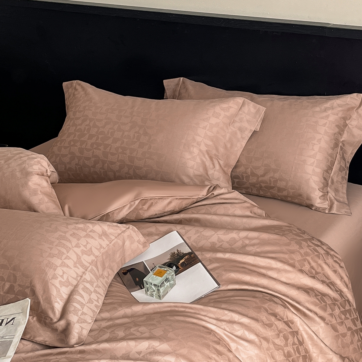 91家纺网 家纺一手货源 找家纺 舒慕家纺 2025新款100支长绒棉提花四件套系列 卡曼