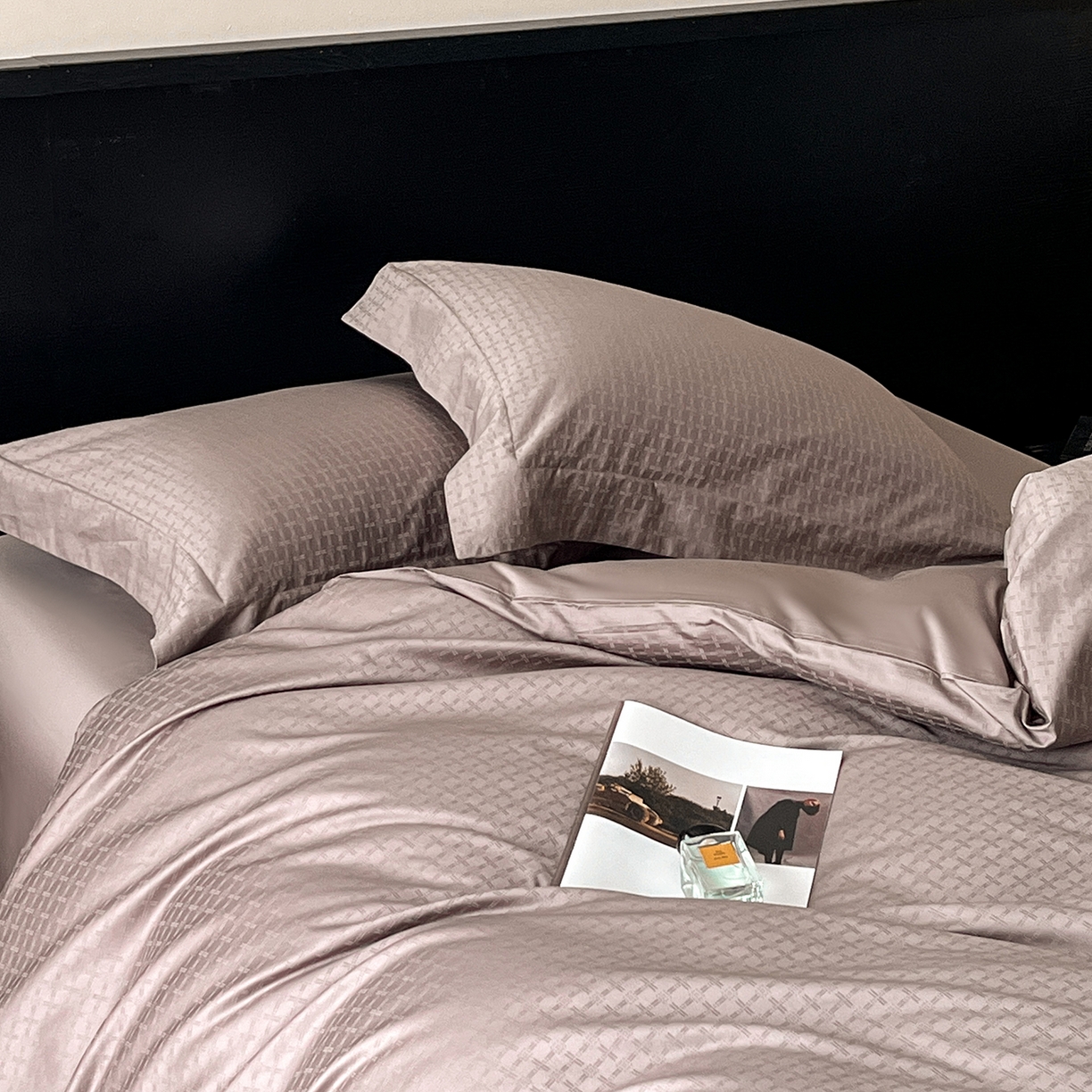 91家纺网 家纺一手货源 找家纺 舒慕家纺 2025新款100支长绒棉提花四件套系列 米娅