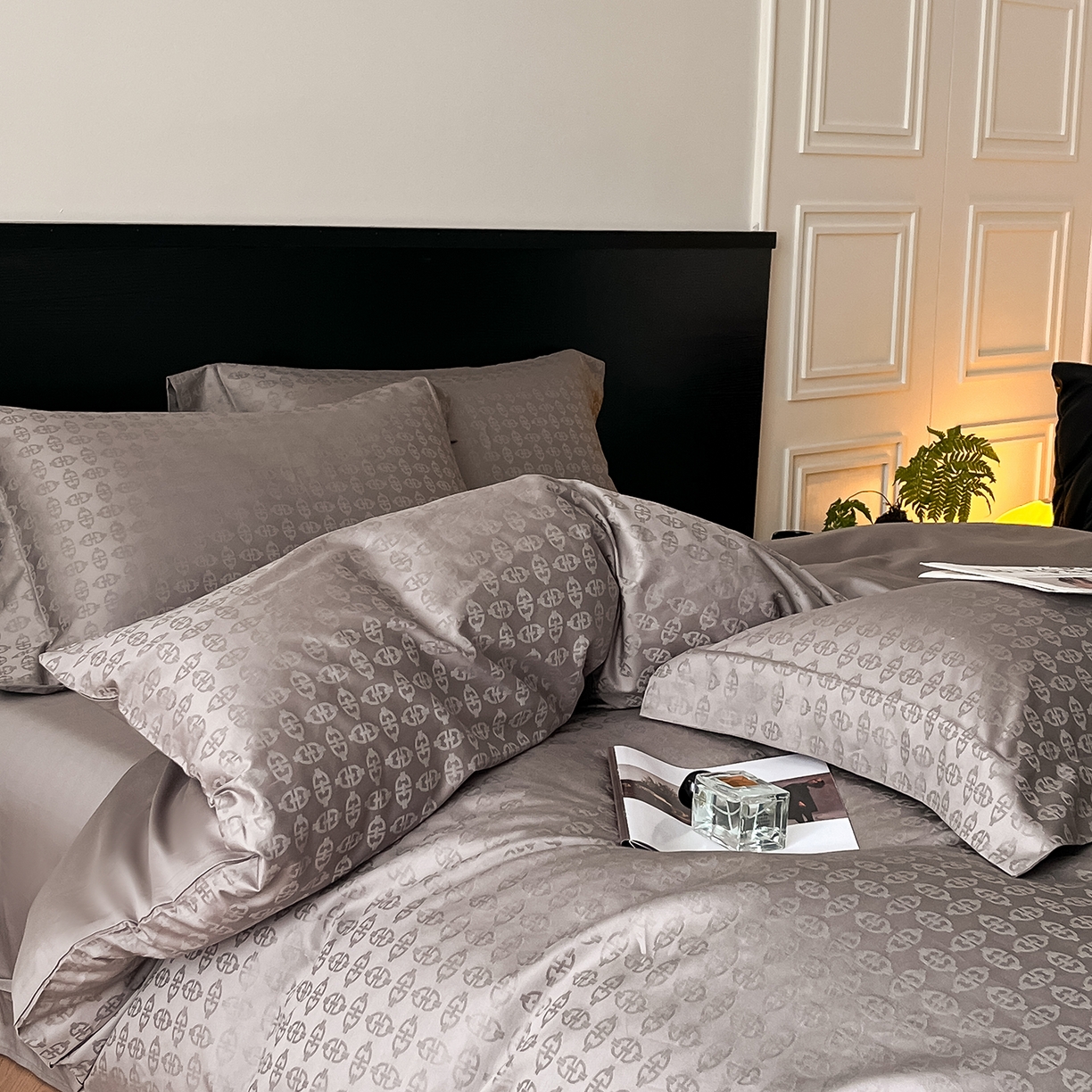 91家纺网 家纺一手货源 找家纺 舒慕家纺 2025新款100支长绒棉提花四件套系列 艺海观澜