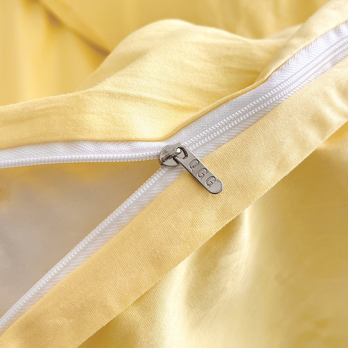 91家纺网 家纺一手货源 找家纺 琪格格  2025新款全棉纯棉大版卡通毛巾绣四件套 调皮芝士奶黄