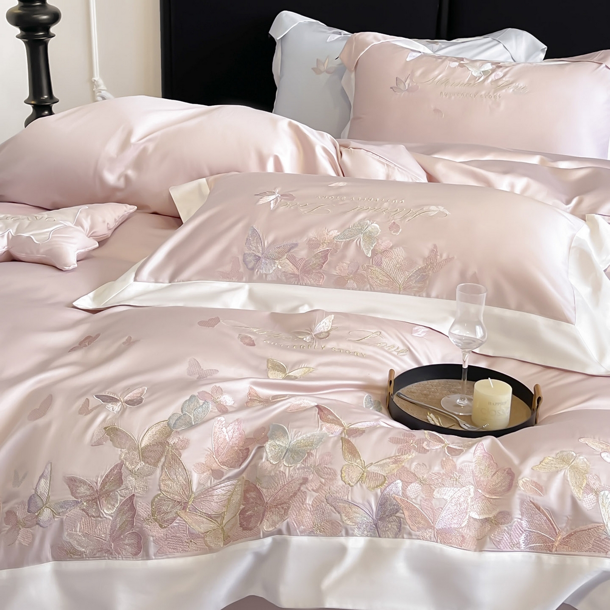 91家纺网 家纺一手货源 找家纺  2025直播爆款A类贡缎长绒棉四件套纯棉全棉重工刺绣被套床单高端拼接床上用品 七彩蝶梦-落樱粉