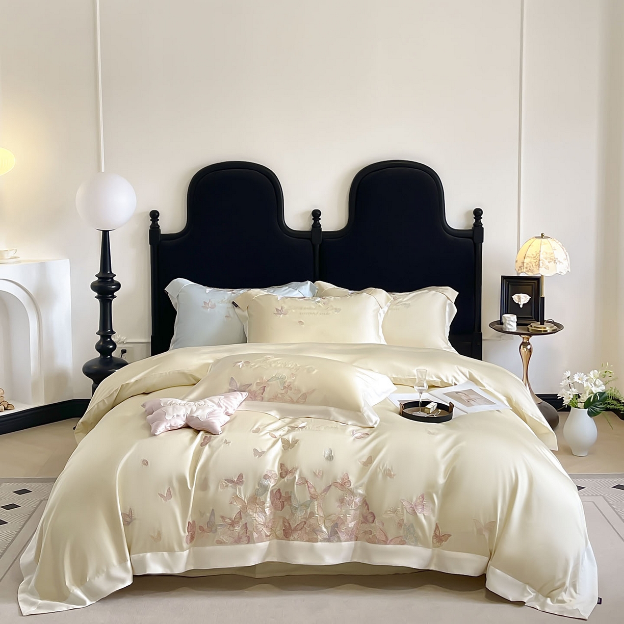 91家纺网 家纺一手货源 找家纺  2025直播爆款A类贡缎长绒棉四件套纯棉全棉重工刺绣被套床单高端拼接床上用品 七彩蝶梦-奶芙黄