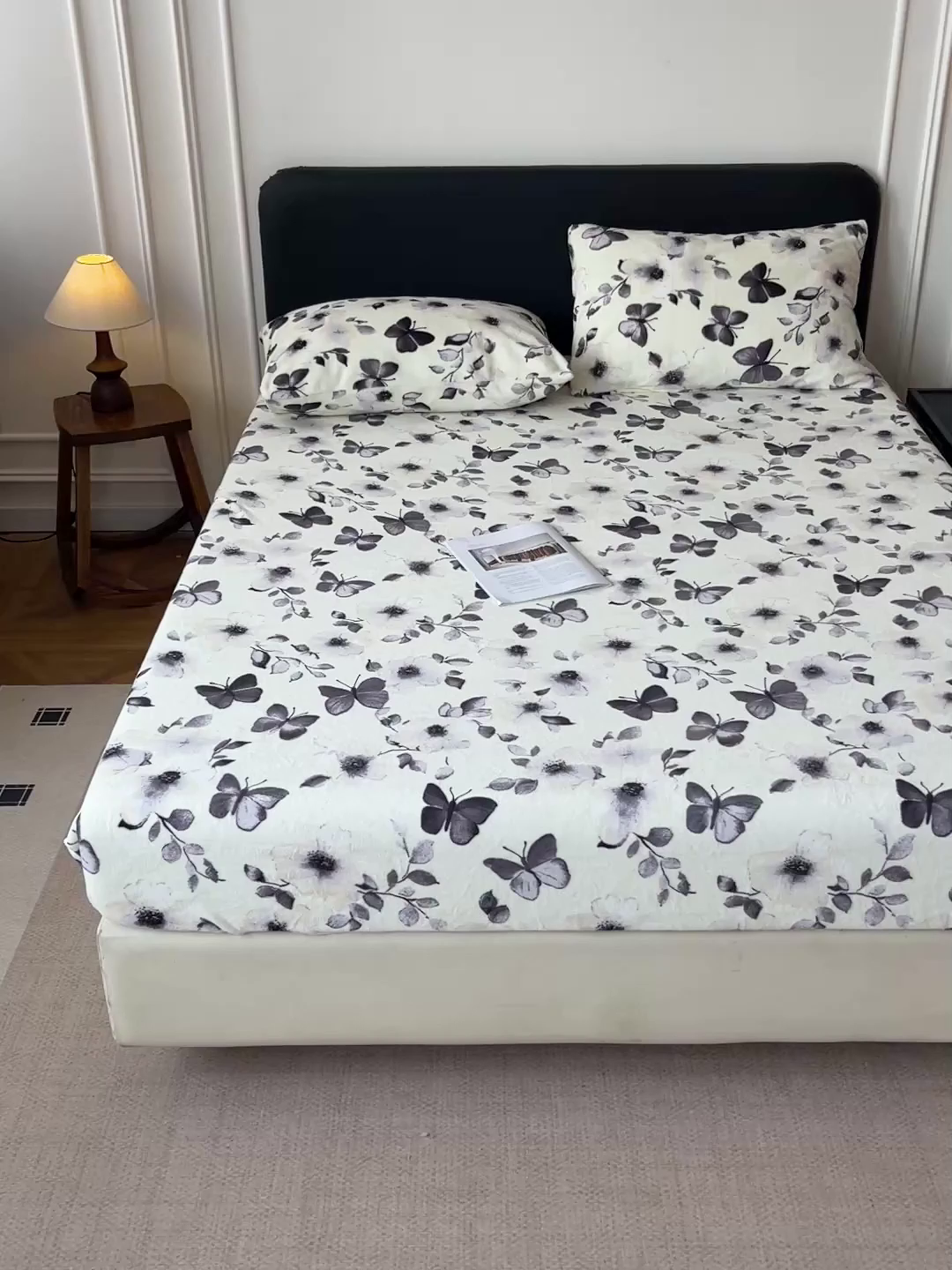91家纺网 家纺一手货源 找家纺 朵朵家纺 2025新款加厚牛奶绒印花单床笠单品学生宿舍床垫保护套 床笠（床垫保护套可定制尺寸 ） 月光蝴蝶