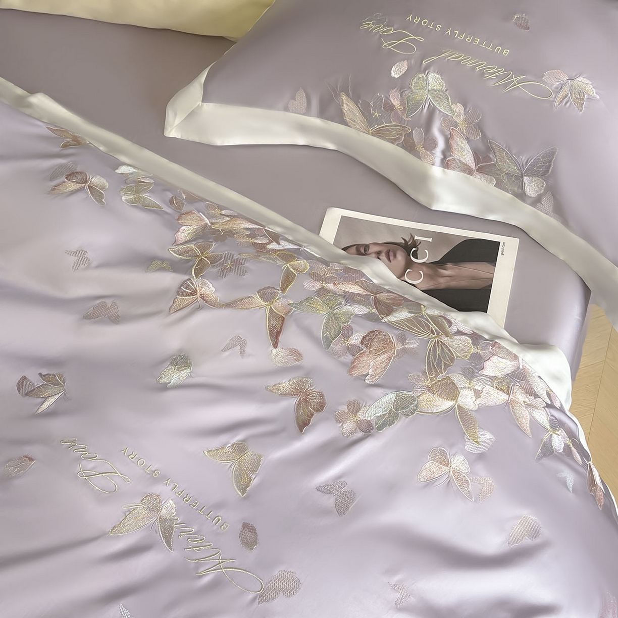 91家纺网 家纺一手货源 找家纺  2025直播爆款A类贡缎长绒棉四件套纯棉全棉重工刺绣被套床单高端拼接床上用品 七彩蝶梦-花容紫