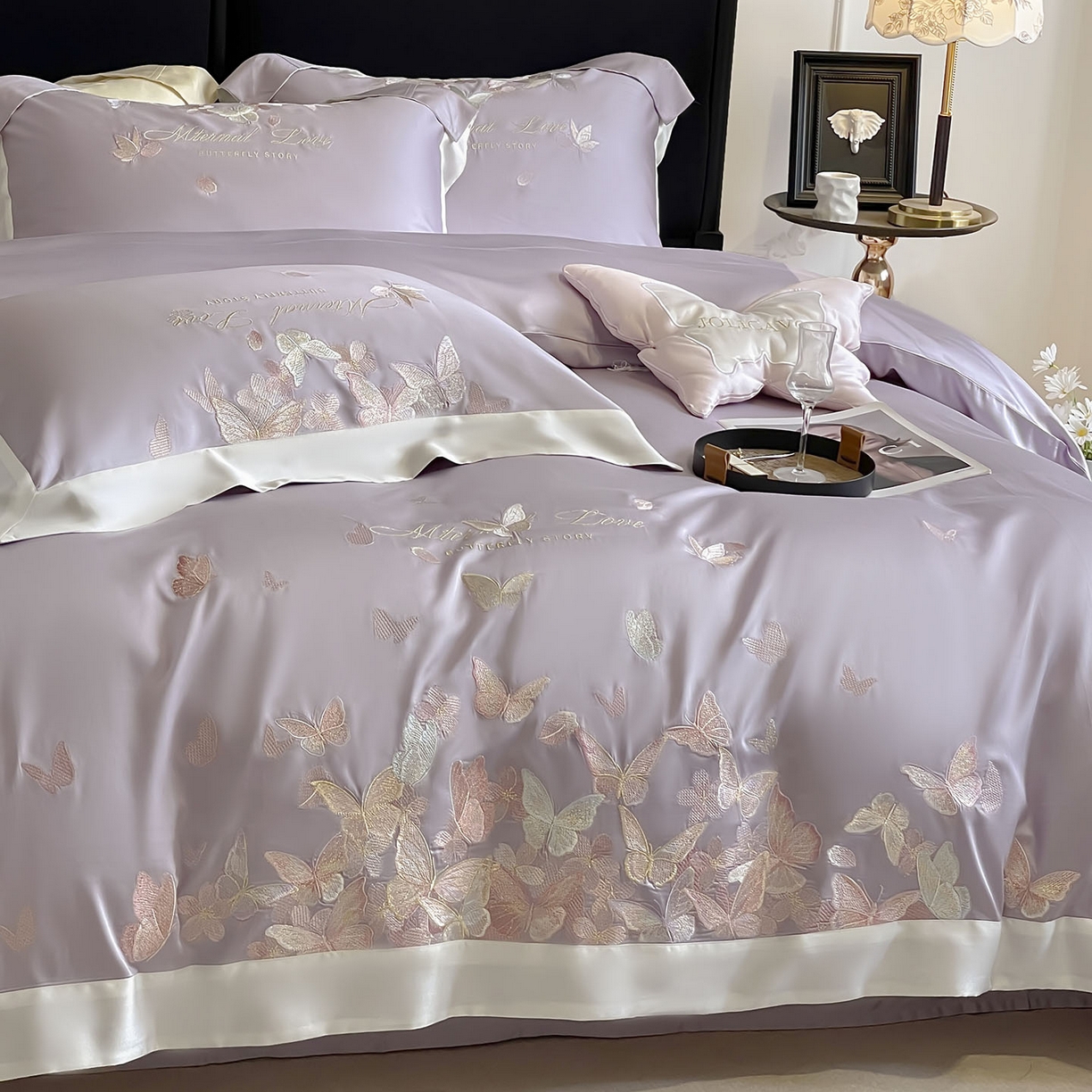 91家纺网 家纺一手货源 找家纺  2025直播爆款A类贡缎长绒棉四件套纯棉全棉重工刺绣被套床单高端拼接床上用品 七彩蝶梦-花容紫