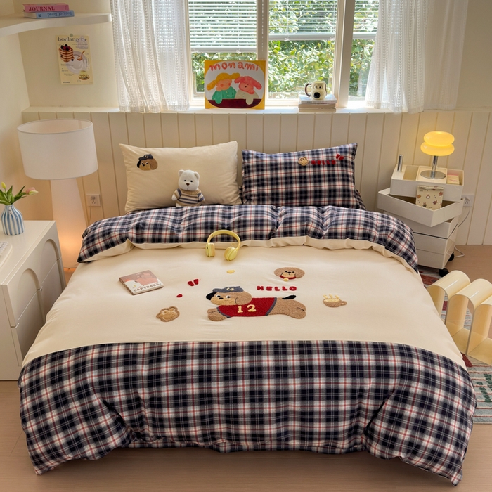 91家纺网 家纺一手货源 找家纺 （总）如意朵 2025新款全棉磨毛卡通毛巾绣四件套（专版花型）-场景二