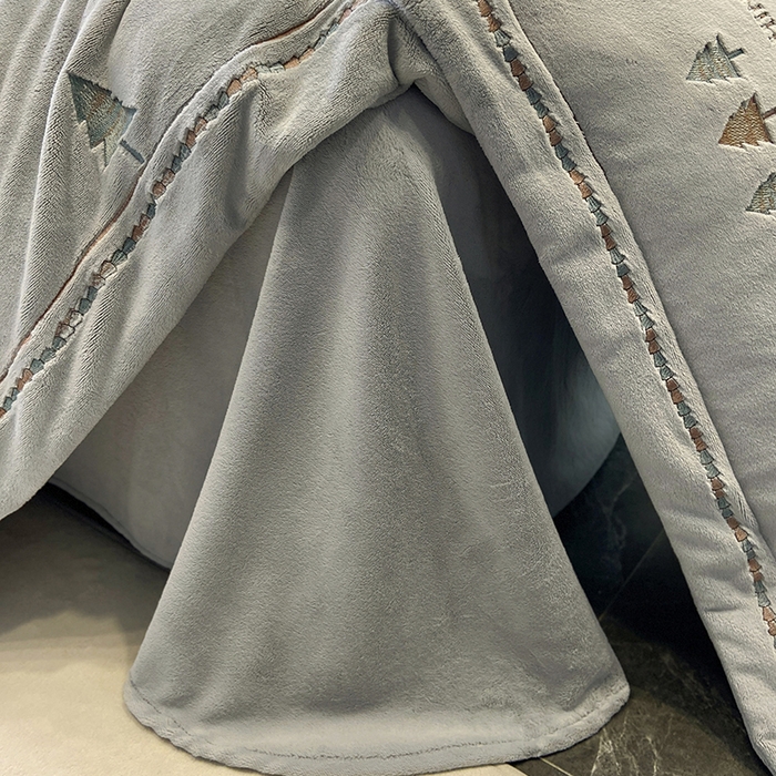 91家纺网 家纺一手货源 找家纺 家居1号家纺 2025新款230克牛奶绒全消光冬季爆款四件套-唯美意境 唯美意境-高级灰