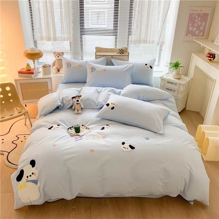 91家纺网 家纺一手货源 找家纺 如意朵 2025新款全棉纯棉小清新印花加绣花四件套 俏皮狗狗蓝