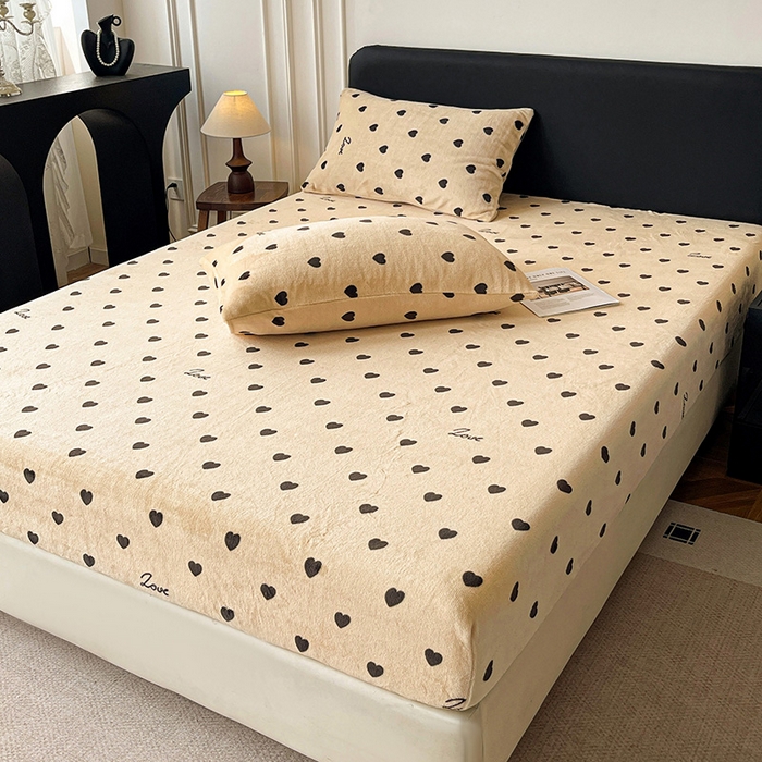 91家纺网 家纺一手货源 找家纺 朵朵家纺 2025新款加厚牛奶绒印花单床笠单品学生宿舍床垫保护套 床笠（床垫保护套可定制尺寸 ） 满心欢喜