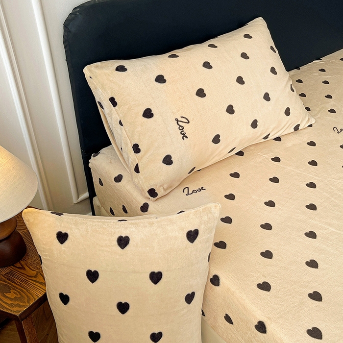 91家纺网 家纺一手货源 找家纺 朵朵家纺 2025新款加厚牛奶绒印花单床笠单品学生宿舍床垫保护套 床笠（床垫保护套可定制尺寸 ） 满心欢喜