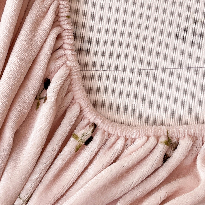 91家纺网 家纺一手货源 找家纺 朵朵家纺 2025新款加厚牛奶绒印花单床笠单品学生宿舍床垫保护套 床笠（床垫保护套可定制尺寸 ） 魅惑樱桃