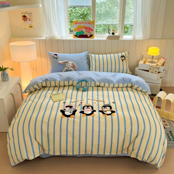 91家纺网 家纺一手货源 找家纺 （总）如意朵 2025新款全棉磨毛卡通毛巾绣四件套（专版花型）-场景二