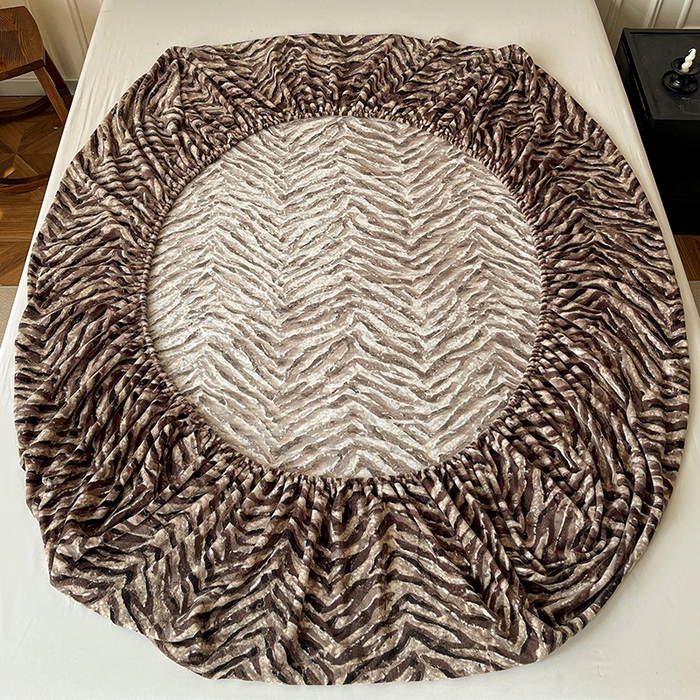 91家纺网 家纺一手货源 找家纺 朵朵家纺 2025新款加厚牛奶绒印花单床笠单品学生宿舍床垫保护套 床笠（床垫保护套可定制尺寸 ） 摩卡生活