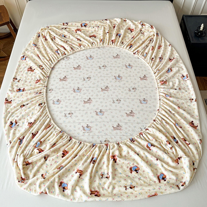 91家纺网 家纺一手货源 找家纺 朵朵家纺 2025新款加厚牛奶绒印花单床笠单品学生宿舍床垫保护套 床笠（床垫保护套可定制尺寸 ） 元气狗