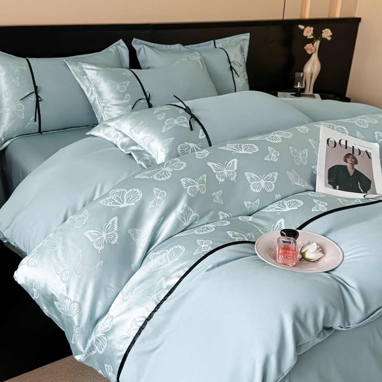 91家纺网 家纺一手货源 找家纺 千希家纺 2025新款斜纹亲肤棉提花四件套-洛莉系列（提供买家秀） 洛莉-海天蓝