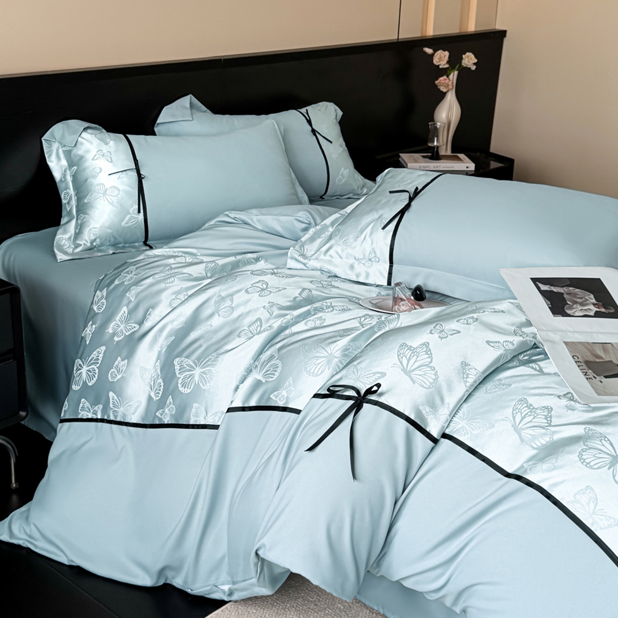 91家纺网 家纺一手货源 找家纺 千希家纺 2025新款斜纹亲肤棉提花四件套-洛莉系列（提供买家秀） 洛莉-海天蓝