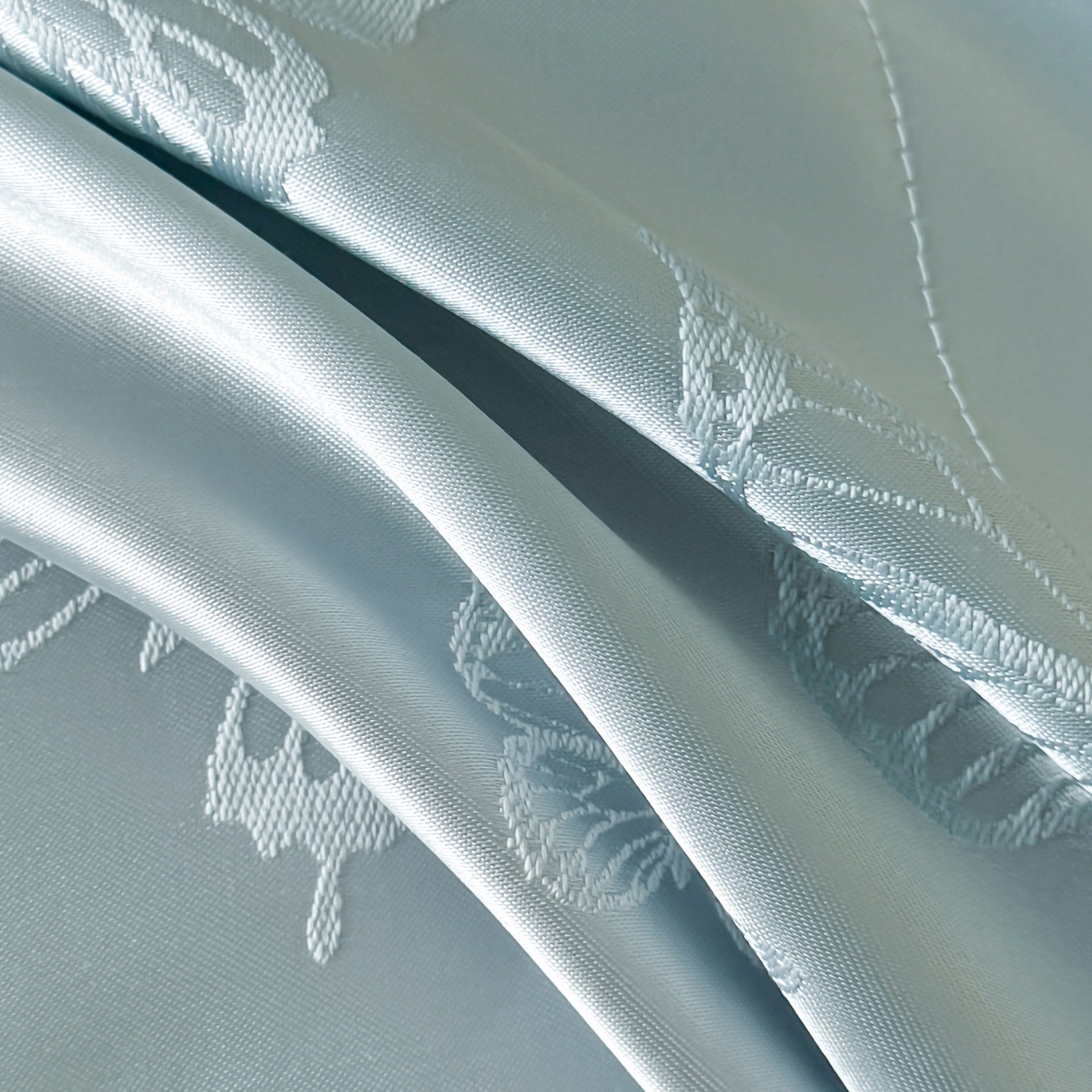 91家纺网 家纺一手货源 找家纺 千希家纺 2025新款斜纹亲肤棉提花四件套-洛莉系列（提供买家秀） 洛莉-海天蓝