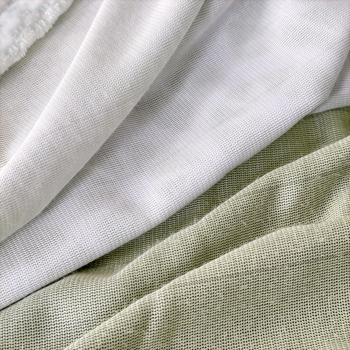 91家纺网 家纺一手货源 找家纺 家贝爱 2025新款230克烂花雕花牛奶绒四件套 爱在秋冬