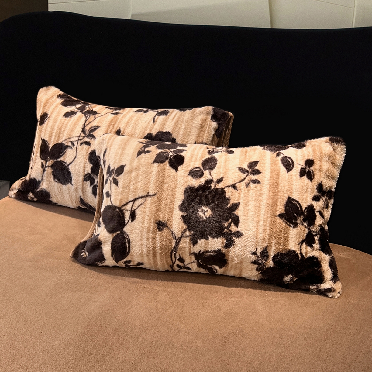 91家纺网 家纺一手货源 找家纺 悦织语 2025新款高克重加厚轻奢獭兔毛美拉德风四件套 兔毛-漫漫